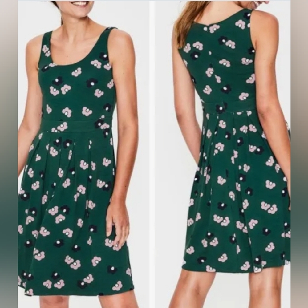 Boden Joanna ponte a-line dress in Woodland Green Daisy Cloud